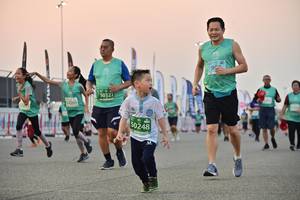 BIB: 50321, 52201, 50248
                            <button type="button" onclick="openModal(10528118)" class="btn btn-primary btn-sm float-right btn-popup" data-toggle="modal" data-target=".modal-high-quality">
                        <i class="fas fa-shopping-cart"></i> Add to Cart
                    </button>
                                            <button type="button" onclick="isThisMe(10528118, true)" class="btn btn-success btn-sm float-right btn-popup btn-isme hidden" data-toggle="tooltip" data-placement="bottom" title="นี่คือรูปของคุณใช่ไหม คลิกที่นี่เพื่อเอาเข้าอัลบั้ม">
                        <i class="fas fa-plus"></i> Add to album
                    </button>
                    <button type="button" onclick="isThisMe(10528118, false)" class="btn btn-warning btn-sm float-right btn-popup btn-isnotme hidden">
                        <i class="fas fa-ban"></i> Remove from album
                    </button>