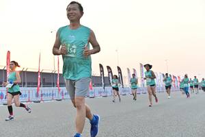 BIB: 354
                            <button type="button" onclick="openModal(10494502)" class="btn btn-primary btn-sm float-right btn-popup" data-toggle="modal" data-target=".modal-high-quality">
                        <i class="fas fa-shopping-cart"></i> Add to Cart
                    </button>
                                            <button type="button" onclick="isThisMe(10494502, true)" class="btn btn-success btn-sm float-right btn-popup btn-isme hidden" data-toggle="tooltip" data-placement="bottom" title="นี่คือรูปของคุณใช่ไหม คลิกที่นี่เพื่อเอาเข้าอัลบั้ม">
                        <i class="fas fa-plus"></i> Add to album
                    </button>
                    <button type="button" onclick="isThisMe(10494502, false)" class="btn btn-warning btn-sm float-right btn-popup btn-isnotme hidden">
                        <i class="fas fa-ban"></i> Remove from album
                    </button>