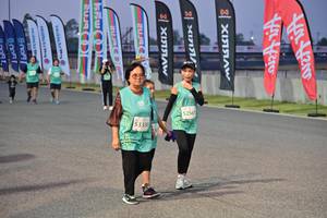 BIB: 52567, 53330
                            <button type="button" onclick="openModal(10530776)" class="btn btn-primary btn-sm float-right btn-popup" data-toggle="modal" data-target=".modal-high-quality">
                        <i class="fas fa-shopping-cart"></i> Add to Cart
                    </button>
                                            <button type="button" onclick="isThisMe(10530776, true)" class="btn btn-success btn-sm float-right btn-popup btn-isme hidden" data-toggle="tooltip" data-placement="bottom" title="นี่คือรูปของคุณใช่ไหม คลิกที่นี่เพื่อเอาเข้าอัลบั้ม">
                        <i class="fas fa-plus"></i> Add to album
                    </button>
                    <button type="button" onclick="isThisMe(10530776, false)" class="btn btn-warning btn-sm float-right btn-popup btn-isnotme hidden">
                        <i class="fas fa-ban"></i> Remove from album
                    </button>