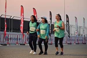 BIB: 52352, 3398, 53145
                            <button type="button" onclick="openModal(10530250)" class="btn btn-primary btn-sm float-right btn-popup" data-toggle="modal" data-target=".modal-high-quality">
                        <i class="fas fa-shopping-cart"></i> Add to Cart
                    </button>
                                            <button type="button" onclick="isThisMe(10530250, true)" class="btn btn-success btn-sm float-right btn-popup btn-isme hidden" data-toggle="tooltip" data-placement="bottom" title="นี่คือรูปของคุณใช่ไหม คลิกที่นี่เพื่อเอาเข้าอัลบั้ม">
                        <i class="fas fa-plus"></i> Add to album
                    </button>
                    <button type="button" onclick="isThisMe(10530250, false)" class="btn btn-warning btn-sm float-right btn-popup btn-isnotme hidden">
                        <i class="fas fa-ban"></i> Remove from album
                    </button>