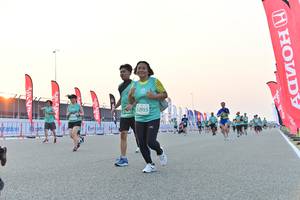 BIB: 52955
                            <button type="button" onclick="openModal(10494748)" class="btn btn-primary btn-sm float-right btn-popup" data-toggle="modal" data-target=".modal-high-quality">
                        <i class="fas fa-shopping-cart"></i> Add to Cart
                    </button>
                                            <button type="button" onclick="isThisMe(10494748, true)" class="btn btn-success btn-sm float-right btn-popup btn-isme hidden" data-toggle="tooltip" data-placement="bottom" title="นี่คือรูปของคุณใช่ไหม คลิกที่นี่เพื่อเอาเข้าอัลบั้ม">
                        <i class="fas fa-plus"></i> Add to album
                    </button>
                    <button type="button" onclick="isThisMe(10494748, false)" class="btn btn-warning btn-sm float-right btn-popup btn-isnotme hidden">
                        <i class="fas fa-ban"></i> Remove from album
                    </button>