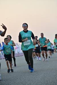 BIB: 51193, 0197, 50014
                            <button type="button" onclick="openModal(10491680)" class="btn btn-primary btn-sm float-right btn-popup" data-toggle="modal" data-target=".modal-high-quality">
                        <i class="fas fa-shopping-cart"></i> Add to Cart
                    </button>
                                            <button type="button" onclick="isThisMe(10491680, true)" class="btn btn-success btn-sm float-right btn-popup btn-isme hidden" data-toggle="tooltip" data-placement="bottom" title="นี่คือรูปของคุณใช่ไหม คลิกที่นี่เพื่อเอาเข้าอัลบั้ม">
                        <i class="fas fa-plus"></i> Add to album
                    </button>
                    <button type="button" onclick="isThisMe(10491680, false)" class="btn btn-warning btn-sm float-right btn-popup btn-isnotme hidden">
                        <i class="fas fa-ban"></i> Remove from album
                    </button>