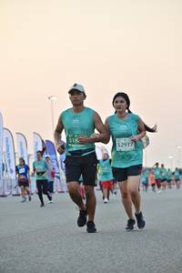 BIB: 518, 52917
                            <button type="button" onclick="openModal(10500970)" class="btn btn-primary btn-sm float-right btn-popup" data-toggle="modal" data-target=".modal-high-quality">
                        <i class="fas fa-shopping-cart"></i> Add to Cart
                    </button>
                                            <button type="button" onclick="isThisMe(10500970, true)" class="btn btn-success btn-sm float-right btn-popup btn-isme hidden" data-toggle="tooltip" data-placement="bottom" title="นี่คือรูปของคุณใช่ไหม คลิกที่นี่เพื่อเอาเข้าอัลบั้ม">
                        <i class="fas fa-plus"></i> Add to album
                    </button>
                    <button type="button" onclick="isThisMe(10500970, false)" class="btn btn-warning btn-sm float-right btn-popup btn-isnotme hidden">
                        <i class="fas fa-ban"></i> Remove from album
                    </button>