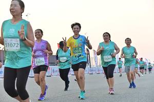 BIB: 51072, 52076, 53341, 50354, 53276, 53297
                            <button type="button" onclick="openModal(10494327)" class="btn btn-primary btn-sm float-right btn-popup" data-toggle="modal" data-target=".modal-high-quality">
                        <i class="fas fa-shopping-cart"></i> Add to Cart
                    </button>
                                            <button type="button" onclick="isThisMe(10494327, true)" class="btn btn-success btn-sm float-right btn-popup btn-isme hidden" data-toggle="tooltip" data-placement="bottom" title="นี่คือรูปของคุณใช่ไหม คลิกที่นี่เพื่อเอาเข้าอัลบั้ม">
                        <i class="fas fa-plus"></i> Add to album
                    </button>
                    <button type="button" onclick="isThisMe(10494327, false)" class="btn btn-warning btn-sm float-right btn-popup btn-isnotme hidden">
                        <i class="fas fa-ban"></i> Remove from album
                    </button>