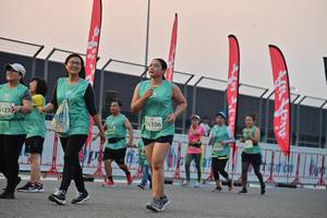 BIB: 123, 1106
                            <button type="button" onclick="openModal(10529216)" class="btn btn-primary btn-sm float-right btn-popup" data-toggle="modal" data-target=".modal-high-quality">
                        <i class="fas fa-shopping-cart"></i> Add to Cart
                    </button>
                                            <button type="button" onclick="isThisMe(10529216, true)" class="btn btn-success btn-sm float-right btn-popup btn-isme hidden" data-toggle="tooltip" data-placement="bottom" title="นี่คือรูปของคุณใช่ไหม คลิกที่นี่เพื่อเอาเข้าอัลบั้ม">
                        <i class="fas fa-plus"></i> Add to album
                    </button>
                    <button type="button" onclick="isThisMe(10529216, false)" class="btn btn-warning btn-sm float-right btn-popup btn-isnotme hidden">
                        <i class="fas fa-ban"></i> Remove from album
                    </button>