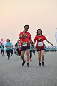 BIB: 52052, 51005
                            <button type="button" onclick="openModal(10504222)" class="btn btn-primary btn-sm float-right btn-popup" data-toggle="modal" data-target=".modal-high-quality">
                        <i class="fas fa-shopping-cart"></i> Add to Cart
                    </button>
                                            <button type="button" onclick="isThisMe(10504222, true)" class="btn btn-success btn-sm float-right btn-popup btn-isme hidden" data-toggle="tooltip" data-placement="bottom" title="นี่คือรูปของคุณใช่ไหม คลิกที่นี่เพื่อเอาเข้าอัลบั้ม">
                        <i class="fas fa-plus"></i> Add to album
                    </button>
                    <button type="button" onclick="isThisMe(10504222, false)" class="btn btn-warning btn-sm float-right btn-popup btn-isnotme hidden">
                        <i class="fas fa-ban"></i> Remove from album
                    </button>