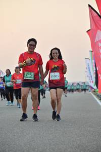 BIB: 52052, 51005
                            <button type="button" onclick="openModal(10504250)" class="btn btn-primary btn-sm float-right btn-popup" data-toggle="modal" data-target=".modal-high-quality">
                        <i class="fas fa-shopping-cart"></i> Add to Cart
                    </button>
                                            <button type="button" onclick="isThisMe(10504250, true)" class="btn btn-success btn-sm float-right btn-popup btn-isme hidden" data-toggle="tooltip" data-placement="bottom" title="นี่คือรูปของคุณใช่ไหม คลิกที่นี่เพื่อเอาเข้าอัลบั้ม">
                        <i class="fas fa-plus"></i> Add to album
                    </button>
                    <button type="button" onclick="isThisMe(10504250, false)" class="btn btn-warning btn-sm float-right btn-popup btn-isnotme hidden">
                        <i class="fas fa-ban"></i> Remove from album
                    </button>