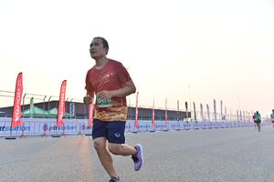 BIB: 50470
                            <button type="button" onclick="openModal(10472060)" class="btn btn-primary btn-sm float-right btn-popup" data-toggle="modal" data-target=".modal-high-quality">
                        <i class="fas fa-shopping-cart"></i> Add to Cart
                    </button>
                                            <button type="button" onclick="isThisMe(10472060, true)" class="btn btn-success btn-sm float-right btn-popup btn-isme hidden" data-toggle="tooltip" data-placement="bottom" title="นี่คือรูปของคุณใช่ไหม คลิกที่นี่เพื่อเอาเข้าอัลบั้ม">
                        <i class="fas fa-plus"></i> Add to album
                    </button>
                    <button type="button" onclick="isThisMe(10472060, false)" class="btn btn-warning btn-sm float-right btn-popup btn-isnotme hidden">
                        <i class="fas fa-ban"></i> Remove from album
                    </button>