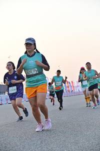 BIB: 52572, 52440, 141
                            <button type="button" onclick="openModal(10482301)" class="btn btn-primary btn-sm float-right btn-popup" data-toggle="modal" data-target=".modal-high-quality">
                        <i class="fas fa-shopping-cart"></i> Add to Cart
                    </button>
                                            <button type="button" onclick="isThisMe(10482301, true)" class="btn btn-success btn-sm float-right btn-popup btn-isme hidden" data-toggle="tooltip" data-placement="bottom" title="นี่คือรูปของคุณใช่ไหม คลิกที่นี่เพื่อเอาเข้าอัลบั้ม">
                        <i class="fas fa-plus"></i> Add to album
                    </button>
                    <button type="button" onclick="isThisMe(10482301, false)" class="btn btn-warning btn-sm float-right btn-popup btn-isnotme hidden">
                        <i class="fas fa-ban"></i> Remove from album
                    </button>