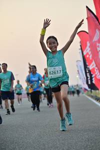 BIB: 82617
                            <button type="button" onclick="openModal(10490536)" class="btn btn-primary btn-sm float-right btn-popup" data-toggle="modal" data-target=".modal-high-quality">
                        <i class="fas fa-shopping-cart"></i> Add to Cart
                    </button>
                                            <button type="button" onclick="isThisMe(10490536, true)" class="btn btn-success btn-sm float-right btn-popup btn-isme hidden" data-toggle="tooltip" data-placement="bottom" title="นี่คือรูปของคุณใช่ไหม คลิกที่นี่เพื่อเอาเข้าอัลบั้ม">
                        <i class="fas fa-plus"></i> Add to album
                    </button>
                    <button type="button" onclick="isThisMe(10490536, false)" class="btn btn-warning btn-sm float-right btn-popup btn-isnotme hidden">
                        <i class="fas fa-ban"></i> Remove from album
                    </button>