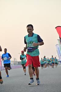 BIB: 5022
                            <button type="button" onclick="openModal(10476510)" class="btn btn-primary btn-sm float-right btn-popup" data-toggle="modal" data-target=".modal-high-quality">
                        <i class="fas fa-shopping-cart"></i> Add to Cart
                    </button>
                                            <button type="button" onclick="isThisMe(10476510, true)" class="btn btn-success btn-sm float-right btn-popup btn-isme hidden" data-toggle="tooltip" data-placement="bottom" title="นี่คือรูปของคุณใช่ไหม คลิกที่นี่เพื่อเอาเข้าอัลบั้ม">
                        <i class="fas fa-plus"></i> Add to album
                    </button>
                    <button type="button" onclick="isThisMe(10476510, false)" class="btn btn-warning btn-sm float-right btn-popup btn-isnotme hidden">
                        <i class="fas fa-ban"></i> Remove from album
                    </button>