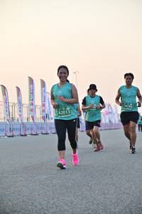 BIB: 0194, 82011
                            <button type="button" onclick="openModal(10483377)" class="btn btn-primary btn-sm float-right btn-popup" data-toggle="modal" data-target=".modal-high-quality">
                        <i class="fas fa-shopping-cart"></i> Add to Cart
                    </button>
                                            <button type="button" onclick="isThisMe(10483377, true)" class="btn btn-success btn-sm float-right btn-popup btn-isme hidden" data-toggle="tooltip" data-placement="bottom" title="นี่คือรูปของคุณใช่ไหม คลิกที่นี่เพื่อเอาเข้าอัลบั้ม">
                        <i class="fas fa-plus"></i> Add to album
                    </button>
                    <button type="button" onclick="isThisMe(10483377, false)" class="btn btn-warning btn-sm float-right btn-popup btn-isnotme hidden">
                        <i class="fas fa-ban"></i> Remove from album
                    </button>