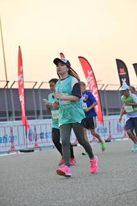 BIB: 274
                            <button type="button" onclick="openModal(10497471)" class="btn btn-primary btn-sm float-right btn-popup" data-toggle="modal" data-target=".modal-high-quality">
                        <i class="fas fa-shopping-cart"></i> Add to Cart
                    </button>
                                            <button type="button" onclick="isThisMe(10497471, true)" class="btn btn-success btn-sm float-right btn-popup btn-isme hidden" data-toggle="tooltip" data-placement="bottom" title="นี่คือรูปของคุณใช่ไหม คลิกที่นี่เพื่อเอาเข้าอัลบั้ม">
                        <i class="fas fa-plus"></i> Add to album
                    </button>
                    <button type="button" onclick="isThisMe(10497471, false)" class="btn btn-warning btn-sm float-right btn-popup btn-isnotme hidden">
                        <i class="fas fa-ban"></i> Remove from album
                    </button>