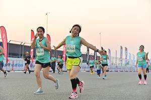 BIB: 50768, 50610
                            <button type="button" onclick="openModal(10526355)" class="btn btn-primary btn-sm float-right btn-popup" data-toggle="modal" data-target=".modal-high-quality">
                        <i class="fas fa-shopping-cart"></i> Add to Cart
                    </button>
                                            <button type="button" onclick="isThisMe(10526355, true)" class="btn btn-success btn-sm float-right btn-popup btn-isme hidden" data-toggle="tooltip" data-placement="bottom" title="นี่คือรูปของคุณใช่ไหม คลิกที่นี่เพื่อเอาเข้าอัลบั้ม">
                        <i class="fas fa-plus"></i> Add to album
                    </button>
                    <button type="button" onclick="isThisMe(10526355, false)" class="btn btn-warning btn-sm float-right btn-popup btn-isnotme hidden">
                        <i class="fas fa-ban"></i> Remove from album
                    </button>