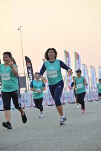 BIB: 52363, 2945
                            <button type="button" onclick="openModal(10499468)" class="btn btn-primary btn-sm float-right btn-popup" data-toggle="modal" data-target=".modal-high-quality">
                        <i class="fas fa-shopping-cart"></i> Add to Cart
                    </button>
                                            <button type="button" onclick="isThisMe(10499468, true)" class="btn btn-success btn-sm float-right btn-popup btn-isme hidden" data-toggle="tooltip" data-placement="bottom" title="นี่คือรูปของคุณใช่ไหม คลิกที่นี่เพื่อเอาเข้าอัลบั้ม">
                        <i class="fas fa-plus"></i> Add to album
                    </button>
                    <button type="button" onclick="isThisMe(10499468, false)" class="btn btn-warning btn-sm float-right btn-popup btn-isnotme hidden">
                        <i class="fas fa-ban"></i> Remove from album
                    </button>