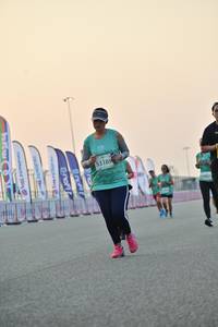 BIB: 3189
                            <button type="button" onclick="openModal(10488708)" class="btn btn-primary btn-sm float-right btn-popup" data-toggle="modal" data-target=".modal-high-quality">
                        <i class="fas fa-shopping-cart"></i> Add to Cart
                    </button>
                                            <button type="button" onclick="isThisMe(10488708, true)" class="btn btn-success btn-sm float-right btn-popup btn-isme hidden" data-toggle="tooltip" data-placement="bottom" title="นี่คือรูปของคุณใช่ไหม คลิกที่นี่เพื่อเอาเข้าอัลบั้ม">
                        <i class="fas fa-plus"></i> Add to album
                    </button>
                    <button type="button" onclick="isThisMe(10488708, false)" class="btn btn-warning btn-sm float-right btn-popup btn-isnotme hidden">
                        <i class="fas fa-ban"></i> Remove from album
                    </button>