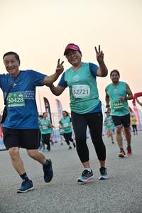 BIB: 52721, 50428, 50446, 
                            <button type="button" onclick="openModal(10510565)" class="btn btn-primary btn-sm float-right btn-popup" data-toggle="modal" data-target=".modal-high-quality">
                        <i class="fas fa-shopping-cart"></i> Add to Cart
                    </button>
                                            <button type="button" onclick="isThisMe(10510565, true)" class="btn btn-success btn-sm float-right btn-popup btn-isme hidden" data-toggle="tooltip" data-placement="bottom" title="นี่คือรูปของคุณใช่ไหม คลิกที่นี่เพื่อเอาเข้าอัลบั้ม">
                        <i class="fas fa-plus"></i> Add to album
                    </button>
                    <button type="button" onclick="isThisMe(10510565, false)" class="btn btn-warning btn-sm float-right btn-popup btn-isnotme hidden">
                        <i class="fas fa-ban"></i> Remove from album
                    </button>