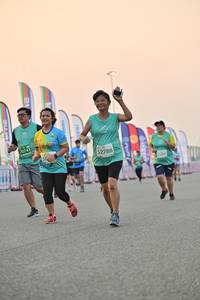 BIB: 0741, 52788
                            <button type="button" onclick="openModal(10513041)" class="btn btn-primary btn-sm float-right btn-popup" data-toggle="modal" data-target=".modal-high-quality">
                        <i class="fas fa-shopping-cart"></i> Add to Cart
                    </button>
                                            <button type="button" onclick="isThisMe(10513041, true)" class="btn btn-success btn-sm float-right btn-popup btn-isme hidden" data-toggle="tooltip" data-placement="bottom" title="นี่คือรูปของคุณใช่ไหม คลิกที่นี่เพื่อเอาเข้าอัลบั้ม">
                        <i class="fas fa-plus"></i> Add to album
                    </button>
                    <button type="button" onclick="isThisMe(10513041, false)" class="btn btn-warning btn-sm float-right btn-popup btn-isnotme hidden">
                        <i class="fas fa-ban"></i> Remove from album
                    </button>
