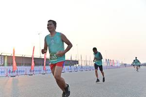 BIB: 0285
                            <button type="button" onclick="openModal(10471304)" class="btn btn-primary btn-sm float-right btn-popup" data-toggle="modal" data-target=".modal-high-quality">
                        <i class="fas fa-shopping-cart"></i> Add to Cart
                    </button>
                                            <button type="button" onclick="isThisMe(10471304, true)" class="btn btn-success btn-sm float-right btn-popup btn-isme hidden" data-toggle="tooltip" data-placement="bottom" title="นี่คือรูปของคุณใช่ไหม คลิกที่นี่เพื่อเอาเข้าอัลบั้ม">
                        <i class="fas fa-plus"></i> Add to album
                    </button>
                    <button type="button" onclick="isThisMe(10471304, false)" class="btn btn-warning btn-sm float-right btn-popup btn-isnotme hidden">
                        <i class="fas fa-ban"></i> Remove from album
                    </button>