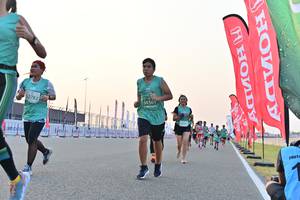 BIB: 52782, 0361
                            <button type="button" onclick="openModal(10480555)" class="btn btn-primary btn-sm float-right btn-popup" data-toggle="modal" data-target=".modal-high-quality">
                        <i class="fas fa-shopping-cart"></i> Add to Cart
                    </button>
                                            <button type="button" onclick="isThisMe(10480555, true)" class="btn btn-success btn-sm float-right btn-popup btn-isme hidden" data-toggle="tooltip" data-placement="bottom" title="นี่คือรูปของคุณใช่ไหม คลิกที่นี่เพื่อเอาเข้าอัลบั้ม">
                        <i class="fas fa-plus"></i> Add to album
                    </button>
                    <button type="button" onclick="isThisMe(10480555, false)" class="btn btn-warning btn-sm float-right btn-popup btn-isnotme hidden">
                        <i class="fas fa-ban"></i> Remove from album
                    </button>