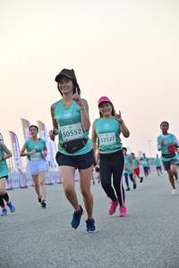 BIB: 50552, 52327, 091
                            <button type="button" onclick="openModal(10495225)" class="btn btn-primary btn-sm float-right btn-popup" data-toggle="modal" data-target=".modal-high-quality">
                        <i class="fas fa-shopping-cart"></i> Add to Cart
                    </button>
                                            <button type="button" onclick="isThisMe(10495225, true)" class="btn btn-success btn-sm float-right btn-popup btn-isme hidden" data-toggle="tooltip" data-placement="bottom" title="นี่คือรูปของคุณใช่ไหม คลิกที่นี่เพื่อเอาเข้าอัลบั้ม">
                        <i class="fas fa-plus"></i> Add to album
                    </button>
                    <button type="button" onclick="isThisMe(10495225, false)" class="btn btn-warning btn-sm float-right btn-popup btn-isnotme hidden">
                        <i class="fas fa-ban"></i> Remove from album
                    </button>