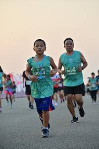 BIB: 500, 50396
                            <button type="button" onclick="openModal(10490927)" class="btn btn-primary btn-sm float-right btn-popup" data-toggle="modal" data-target=".modal-high-quality">
                        <i class="fas fa-shopping-cart"></i> Add to Cart
                    </button>
                                            <button type="button" onclick="isThisMe(10490927, true)" class="btn btn-success btn-sm float-right btn-popup btn-isme hidden" data-toggle="tooltip" data-placement="bottom" title="นี่คือรูปของคุณใช่ไหม คลิกที่นี่เพื่อเอาเข้าอัลบั้ม">
                        <i class="fas fa-plus"></i> Add to album
                    </button>
                    <button type="button" onclick="isThisMe(10490927, false)" class="btn btn-warning btn-sm float-right btn-popup btn-isnotme hidden">
                        <i class="fas fa-ban"></i> Remove from album
                    </button>