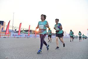 BIB: 53195, 52682
                            <button type="button" onclick="openModal(10492883)" class="btn btn-primary btn-sm float-right btn-popup" data-toggle="modal" data-target=".modal-high-quality">
                        <i class="fas fa-shopping-cart"></i> Add to Cart
                    </button>
                                            <button type="button" onclick="isThisMe(10492883, true)" class="btn btn-success btn-sm float-right btn-popup btn-isme hidden" data-toggle="tooltip" data-placement="bottom" title="นี่คือรูปของคุณใช่ไหม คลิกที่นี่เพื่อเอาเข้าอัลบั้ม">
                        <i class="fas fa-plus"></i> Add to album
                    </button>
                    <button type="button" onclick="isThisMe(10492883, false)" class="btn btn-warning btn-sm float-right btn-popup btn-isnotme hidden">
                        <i class="fas fa-ban"></i> Remove from album
                    </button>