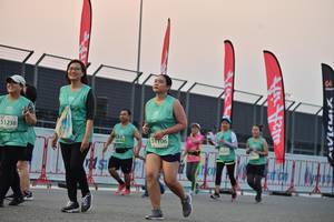 BIB: 51238, 106
                            <button type="button" onclick="openModal(10529209)" class="btn btn-primary btn-sm float-right btn-popup" data-toggle="modal" data-target=".modal-high-quality">
                        <i class="fas fa-shopping-cart"></i> Add to Cart
                    </button>
                                            <button type="button" onclick="isThisMe(10529209, true)" class="btn btn-success btn-sm float-right btn-popup btn-isme hidden" data-toggle="tooltip" data-placement="bottom" title="นี่คือรูปของคุณใช่ไหม คลิกที่นี่เพื่อเอาเข้าอัลบั้ม">
                        <i class="fas fa-plus"></i> Add to album
                    </button>
                    <button type="button" onclick="isThisMe(10529209, false)" class="btn btn-warning btn-sm float-right btn-popup btn-isnotme hidden">
                        <i class="fas fa-ban"></i> Remove from album
                    </button>