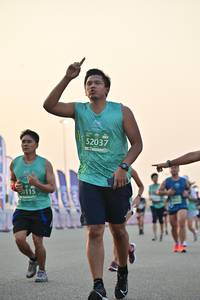 BIB: 52037, 0115
                            <button type="button" onclick="openModal(10475444)" class="btn btn-primary btn-sm float-right btn-popup" data-toggle="modal" data-target=".modal-high-quality">
                        <i class="fas fa-shopping-cart"></i> Add to Cart
                    </button>
                                            <button type="button" onclick="isThisMe(10475444, true)" class="btn btn-success btn-sm float-right btn-popup btn-isme hidden" data-toggle="tooltip" data-placement="bottom" title="นี่คือรูปของคุณใช่ไหม คลิกที่นี่เพื่อเอาเข้าอัลบั้ม">
                        <i class="fas fa-plus"></i> Add to album
                    </button>
                    <button type="button" onclick="isThisMe(10475444, false)" class="btn btn-warning btn-sm float-right btn-popup btn-isnotme hidden">
                        <i class="fas fa-ban"></i> Remove from album
                    </button>