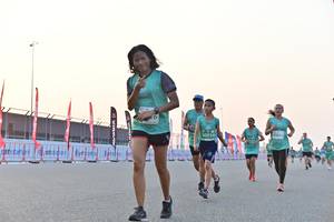 BIB: 0034
                            <button type="button" onclick="openModal(10481071)" class="btn btn-primary btn-sm float-right btn-popup" data-toggle="modal" data-target=".modal-high-quality">
                        <i class="fas fa-shopping-cart"></i> Add to Cart
                    </button>
                                            <button type="button" onclick="isThisMe(10481071, true)" class="btn btn-success btn-sm float-right btn-popup btn-isme hidden" data-toggle="tooltip" data-placement="bottom" title="นี่คือรูปของคุณใช่ไหม คลิกที่นี่เพื่อเอาเข้าอัลบั้ม">
                        <i class="fas fa-plus"></i> Add to album
                    </button>
                    <button type="button" onclick="isThisMe(10481071, false)" class="btn btn-warning btn-sm float-right btn-popup btn-isnotme hidden">
                        <i class="fas fa-ban"></i> Remove from album
                    </button>