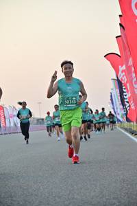 BIB: 2125163
                            <button type="button" onclick="openModal(10486870)" class="btn btn-primary btn-sm float-right btn-popup" data-toggle="modal" data-target=".modal-high-quality">
                        <i class="fas fa-shopping-cart"></i> Add to Cart
                    </button>
                                            <button type="button" onclick="isThisMe(10486870, true)" class="btn btn-success btn-sm float-right btn-popup btn-isme hidden" data-toggle="tooltip" data-placement="bottom" title="นี่คือรูปของคุณใช่ไหม คลิกที่นี่เพื่อเอาเข้าอัลบั้ม">
                        <i class="fas fa-plus"></i> Add to album
                    </button>
                    <button type="button" onclick="isThisMe(10486870, false)" class="btn btn-warning btn-sm float-right btn-popup btn-isnotme hidden">
                        <i class="fas fa-ban"></i> Remove from album
                    </button>