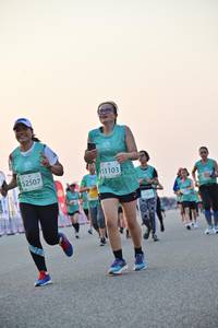 BIB: 1103, 52507
                            <button type="button" onclick="openModal(10482692)" class="btn btn-primary btn-sm float-right btn-popup" data-toggle="modal" data-target=".modal-high-quality">
                        <i class="fas fa-shopping-cart"></i> Add to Cart
                    </button>
                                            <button type="button" onclick="isThisMe(10482692, true)" class="btn btn-success btn-sm float-right btn-popup btn-isme hidden" data-toggle="tooltip" data-placement="bottom" title="นี่คือรูปของคุณใช่ไหม คลิกที่นี่เพื่อเอาเข้าอัลบั้ม">
                        <i class="fas fa-plus"></i> Add to album
                    </button>
                    <button type="button" onclick="isThisMe(10482692, false)" class="btn btn-warning btn-sm float-right btn-popup btn-isnotme hidden">
                        <i class="fas fa-ban"></i> Remove from album
                    </button>