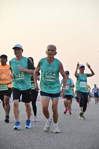 BIB: 51826, 50094, 70291, 50625
                            <button type="button" onclick="openModal(10482984)" class="btn btn-primary btn-sm float-right btn-popup" data-toggle="modal" data-target=".modal-high-quality">
                        <i class="fas fa-shopping-cart"></i> Add to Cart
                    </button>
                                            <button type="button" onclick="isThisMe(10482984, true)" class="btn btn-success btn-sm float-right btn-popup btn-isme hidden" data-toggle="tooltip" data-placement="bottom" title="นี่คือรูปของคุณใช่ไหม คลิกที่นี่เพื่อเอาเข้าอัลบั้ม">
                        <i class="fas fa-plus"></i> Add to album
                    </button>
                    <button type="button" onclick="isThisMe(10482984, false)" class="btn btn-warning btn-sm float-right btn-popup btn-isnotme hidden">
                        <i class="fas fa-ban"></i> Remove from album
                    </button>