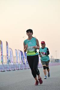 BIB: 52525, 5292
                            <button type="button" onclick="openModal(10476504)" class="btn btn-primary btn-sm float-right btn-popup" data-toggle="modal" data-target=".modal-high-quality">
                        <i class="fas fa-shopping-cart"></i> Add to Cart
                    </button>
                                            <button type="button" onclick="isThisMe(10476504, true)" class="btn btn-success btn-sm float-right btn-popup btn-isme hidden" data-toggle="tooltip" data-placement="bottom" title="นี่คือรูปของคุณใช่ไหม คลิกที่นี่เพื่อเอาเข้าอัลบั้ม">
                        <i class="fas fa-plus"></i> Add to album
                    </button>
                    <button type="button" onclick="isThisMe(10476504, false)" class="btn btn-warning btn-sm float-right btn-popup btn-isnotme hidden">
                        <i class="fas fa-ban"></i> Remove from album
                    </button>