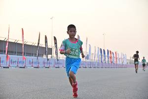 BIB: 0076
                            <button type="button" onclick="openModal(10469430)" class="btn btn-primary btn-sm float-right btn-popup" data-toggle="modal" data-target=".modal-high-quality">
                        <i class="fas fa-shopping-cart"></i> Add to Cart
                    </button>
                                            <button type="button" onclick="isThisMe(10469430, true)" class="btn btn-success btn-sm float-right btn-popup btn-isme hidden" data-toggle="tooltip" data-placement="bottom" title="นี่คือรูปของคุณใช่ไหม คลิกที่นี่เพื่อเอาเข้าอัลบั้ม">
                        <i class="fas fa-plus"></i> Add to album
                    </button>
                    <button type="button" onclick="isThisMe(10469430, false)" class="btn btn-warning btn-sm float-right btn-popup btn-isnotme hidden">
                        <i class="fas fa-ban"></i> Remove from album
                    </button>