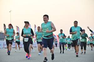 BIB: 519, 50455, 52335, 231972, 0386
                            <button type="button" onclick="openModal(10492242)" class="btn btn-primary btn-sm float-right btn-popup" data-toggle="modal" data-target=".modal-high-quality">
                        <i class="fas fa-shopping-cart"></i> Add to Cart
                    </button>
                                            <button type="button" onclick="isThisMe(10492242, true)" class="btn btn-success btn-sm float-right btn-popup btn-isme hidden" data-toggle="tooltip" data-placement="bottom" title="นี่คือรูปของคุณใช่ไหม คลิกที่นี่เพื่อเอาเข้าอัลบั้ม">
                        <i class="fas fa-plus"></i> Add to album
                    </button>
                    <button type="button" onclick="isThisMe(10492242, false)" class="btn btn-warning btn-sm float-right btn-popup btn-isnotme hidden">
                        <i class="fas fa-ban"></i> Remove from album
                    </button>