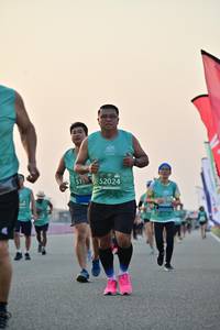 BIB: 52024, 515
                            <button type="button" onclick="openModal(10487637)" class="btn btn-primary btn-sm float-right btn-popup" data-toggle="modal" data-target=".modal-high-quality">
                        <i class="fas fa-shopping-cart"></i> Add to Cart
                    </button>
                                            <button type="button" onclick="isThisMe(10487637, true)" class="btn btn-success btn-sm float-right btn-popup btn-isme hidden" data-toggle="tooltip" data-placement="bottom" title="นี่คือรูปของคุณใช่ไหม คลิกที่นี่เพื่อเอาเข้าอัลบั้ม">
                        <i class="fas fa-plus"></i> Add to album
                    </button>
                    <button type="button" onclick="isThisMe(10487637, false)" class="btn btn-warning btn-sm float-right btn-popup btn-isnotme hidden">
                        <i class="fas fa-ban"></i> Remove from album
                    </button>