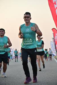 BIB: 51929, 0320
                            <button type="button" onclick="openModal(10485628)" class="btn btn-primary btn-sm float-right btn-popup" data-toggle="modal" data-target=".modal-high-quality">
                        <i class="fas fa-shopping-cart"></i> Add to Cart
                    </button>
                                            <button type="button" onclick="isThisMe(10485628, true)" class="btn btn-success btn-sm float-right btn-popup btn-isme hidden" data-toggle="tooltip" data-placement="bottom" title="นี่คือรูปของคุณใช่ไหม คลิกที่นี่เพื่อเอาเข้าอัลบั้ม">
                        <i class="fas fa-plus"></i> Add to album
                    </button>
                    <button type="button" onclick="isThisMe(10485628, false)" class="btn btn-warning btn-sm float-right btn-popup btn-isnotme hidden">
                        <i class="fas fa-ban"></i> Remove from album
                    </button>