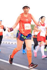 BIB: 292
                            <button type="button" onclick="openModal(11132369)" class="btn btn-primary btn-sm float-right btn-popup" data-toggle="modal" data-target=".modal-high-quality">
                        <i class="fas fa-shopping-cart"></i> Add to Cart
                    </button>
                                            <button type="button" onclick="isThisMe(11132369, true)" class="btn btn-success btn-sm float-right btn-popup btn-isme hidden" data-toggle="tooltip" data-placement="bottom" title="นี่คือรูปของคุณใช่ไหม คลิกที่นี่เพื่อเอาเข้าอัลบั้ม">
                        <i class="fas fa-plus"></i> Add to album
                    </button>
                    <button type="button" onclick="isThisMe(11132369, false)" class="btn btn-warning btn-sm float-right btn-popup btn-isnotme hidden">
                        <i class="fas fa-ban"></i> Remove from album
                    </button>