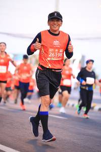 BIB: 26198
                            <button type="button" onclick="openModal(11041576)" class="btn btn-primary btn-sm float-right btn-popup" data-toggle="modal" data-target=".modal-high-quality">
                        <i class="fas fa-shopping-cart"></i> Add to Cart
                    </button>
                                            <button type="button" onclick="isThisMe(11041576, true)" class="btn btn-success btn-sm float-right btn-popup btn-isme hidden" data-toggle="tooltip" data-placement="bottom" title="นี่คือรูปของคุณใช่ไหม คลิกที่นี่เพื่อเอาเข้าอัลบั้ม">
                        <i class="fas fa-plus"></i> Add to album
                    </button>
                    <button type="button" onclick="isThisMe(11041576, false)" class="btn btn-warning btn-sm float-right btn-popup btn-isnotme hidden">
                        <i class="fas fa-ban"></i> Remove from album
                    </button>