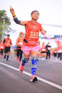 BIB: 21914
                            <button type="button" onclick="openModal(11041072)" class="btn btn-primary btn-sm float-right btn-popup" data-toggle="modal" data-target=".modal-high-quality">
                        <i class="fas fa-shopping-cart"></i> Add to Cart
                    </button>
                                            <button type="button" onclick="isThisMe(11041072, true)" class="btn btn-success btn-sm float-right btn-popup btn-isme hidden" data-toggle="tooltip" data-placement="bottom" title="นี่คือรูปของคุณใช่ไหม คลิกที่นี่เพื่อเอาเข้าอัลบั้ม">
                        <i class="fas fa-plus"></i> Add to album
                    </button>
                    <button type="button" onclick="isThisMe(11041072, false)" class="btn btn-warning btn-sm float-right btn-popup btn-isnotme hidden">
                        <i class="fas fa-ban"></i> Remove from album
                    </button>