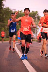 BIB: 20121, 82413, 41920
                            <button type="button" onclick="openModal(10939352)" class="btn btn-primary btn-sm float-right btn-popup" data-toggle="modal" data-target=".modal-high-quality">
                        <i class="fas fa-shopping-cart"></i> Add to Cart
                    </button>
                                            <button type="button" onclick="isThisMe(10939352, true)" class="btn btn-success btn-sm float-right btn-popup btn-isme hidden" data-toggle="tooltip" data-placement="bottom" title="นี่คือรูปของคุณใช่ไหม คลิกที่นี่เพื่อเอาเข้าอัลบั้ม">
                        <i class="fas fa-plus"></i> Add to album
                    </button>
                    <button type="button" onclick="isThisMe(10939352, false)" class="btn btn-warning btn-sm float-right btn-popup btn-isnotme hidden">
                        <i class="fas fa-ban"></i> Remove from album
                    </button>