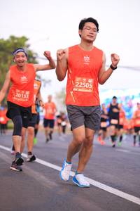 BIB: 22505, 20153
                            <button type="button" onclick="openModal(11035307)" class="btn btn-primary btn-sm float-right btn-popup" data-toggle="modal" data-target=".modal-high-quality">
                        <i class="fas fa-shopping-cart"></i> Add to Cart
                    </button>
                                            <button type="button" onclick="isThisMe(11035307, true)" class="btn btn-success btn-sm float-right btn-popup btn-isme hidden" data-toggle="tooltip" data-placement="bottom" title="นี่คือรูปของคุณใช่ไหม คลิกที่นี่เพื่อเอาเข้าอัลบั้ม">
                        <i class="fas fa-plus"></i> Add to album
                    </button>
                    <button type="button" onclick="isThisMe(11035307, false)" class="btn btn-warning btn-sm float-right btn-popup btn-isnotme hidden">
                        <i class="fas fa-ban"></i> Remove from album
                    </button>