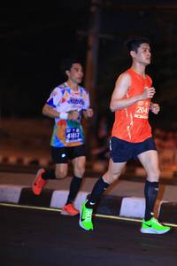 BIB: 204, 41817
                            <button type="button" onclick="openModal(10845079)" class="btn btn-primary btn-sm float-right btn-popup" data-toggle="modal" data-target=".modal-high-quality">
                        <i class="fas fa-shopping-cart"></i> Add to Cart
                    </button>
                                            <button type="button" onclick="isThisMe(10845079, true)" class="btn btn-success btn-sm float-right btn-popup btn-isme hidden" data-toggle="tooltip" data-placement="bottom" title="นี่คือรูปของคุณใช่ไหม คลิกที่นี่เพื่อเอาเข้าอัลบั้ม">
                        <i class="fas fa-plus"></i> Add to album
                    </button>
                    <button type="button" onclick="isThisMe(10845079, false)" class="btn btn-warning btn-sm float-right btn-popup btn-isnotme hidden">
                        <i class="fas fa-ban"></i> Remove from album
                    </button>
