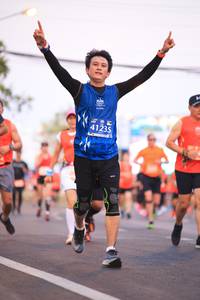 BIB: 41235
                            <button type="button" onclick="openModal(11038906)" class="btn btn-primary btn-sm float-right btn-popup" data-toggle="modal" data-target=".modal-high-quality">
                        <i class="fas fa-shopping-cart"></i> Add to Cart
                    </button>
                                            <button type="button" onclick="isThisMe(11038906, true)" class="btn btn-success btn-sm float-right btn-popup btn-isme hidden" data-toggle="tooltip" data-placement="bottom" title="นี่คือรูปของคุณใช่ไหม คลิกที่นี่เพื่อเอาเข้าอัลบั้ม">
                        <i class="fas fa-plus"></i> Add to album
                    </button>
                    <button type="button" onclick="isThisMe(11038906, false)" class="btn btn-warning btn-sm float-right btn-popup btn-isnotme hidden">
                        <i class="fas fa-ban"></i> Remove from album
                    </button>