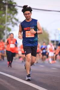 BIB: 2107
                            <button type="button" onclick="openModal(11038440)" class="btn btn-primary btn-sm float-right btn-popup" data-toggle="modal" data-target=".modal-high-quality">
                        <i class="fas fa-shopping-cart"></i> Add to Cart
                    </button>
                                            <button type="button" onclick="isThisMe(11038440, true)" class="btn btn-success btn-sm float-right btn-popup btn-isme hidden" data-toggle="tooltip" data-placement="bottom" title="นี่คือรูปของคุณใช่ไหม คลิกที่นี่เพื่อเอาเข้าอัลบั้ม">
                        <i class="fas fa-plus"></i> Add to album
                    </button>
                    <button type="button" onclick="isThisMe(11038440, false)" class="btn btn-warning btn-sm float-right btn-popup btn-isnotme hidden">
                        <i class="fas fa-ban"></i> Remove from album
                    </button>
