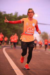 BIB: 26304
                            <button type="button" onclick="openModal(10917755)" class="btn btn-primary btn-sm float-right btn-popup" data-toggle="modal" data-target=".modal-high-quality">
                        <i class="fas fa-shopping-cart"></i> Add to Cart
                    </button>
                                            <button type="button" onclick="isThisMe(10917755, true)" class="btn btn-success btn-sm float-right btn-popup btn-isme hidden" data-toggle="tooltip" data-placement="bottom" title="นี่คือรูปของคุณใช่ไหม คลิกที่นี่เพื่อเอาเข้าอัลบั้ม">
                        <i class="fas fa-plus"></i> Add to album
                    </button>
                    <button type="button" onclick="isThisMe(10917755, false)" class="btn btn-warning btn-sm float-right btn-popup btn-isnotme hidden">
                        <i class="fas fa-ban"></i> Remove from album
                    </button>