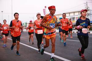 BIB: 21118, 4216, 23957, 22383, 28767
                            <button type="button" onclick="openModal(12248934)" class="btn btn-primary btn-sm float-right btn-popup" data-toggle="modal" data-target=".modal-high-quality">
                        <i class="fas fa-shopping-cart"></i> Add to Cart
                    </button>
                                            <button type="button" onclick="isThisMe(12248934, true)" class="btn btn-success btn-sm float-right btn-popup btn-isme hidden" data-toggle="tooltip" data-placement="bottom" title="นี่คือรูปของคุณใช่ไหม คลิกที่นี่เพื่อเอาเข้าอัลบั้ม">
                        <i class="fas fa-plus"></i> Add to album
                    </button>
                    <button type="button" onclick="isThisMe(12248934, false)" class="btn btn-warning btn-sm float-right btn-popup btn-isnotme hidden">
                        <i class="fas fa-ban"></i> Remove from album
                    </button>
