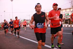 BIB: 288, 40053
                            <button type="button" onclick="openModal(12245624)" class="btn btn-primary btn-sm float-right btn-popup" data-toggle="modal" data-target=".modal-high-quality">
                        <i class="fas fa-shopping-cart"></i> Add to Cart
                    </button>
                                            <button type="button" onclick="isThisMe(12245624, true)" class="btn btn-success btn-sm float-right btn-popup btn-isme hidden" data-toggle="tooltip" data-placement="bottom" title="นี่คือรูปของคุณใช่ไหม คลิกที่นี่เพื่อเอาเข้าอัลบั้ม">
                        <i class="fas fa-plus"></i> Add to album
                    </button>
                    <button type="button" onclick="isThisMe(12245624, false)" class="btn btn-warning btn-sm float-right btn-popup btn-isnotme hidden">
                        <i class="fas fa-ban"></i> Remove from album
                    </button>