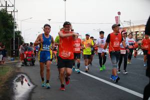 BIB: 2140, 200, 40216, 28195, 27421, 127533
                            <button type="button" onclick="openModal(12527962)" class="btn btn-primary btn-sm float-right btn-popup" data-toggle="modal" data-target=".modal-high-quality">
                        <i class="fas fa-shopping-cart"></i> Add to Cart
                    </button>
                                            <button type="button" onclick="isThisMe(12527962, true)" class="btn btn-success btn-sm float-right btn-popup btn-isme hidden" data-toggle="tooltip" data-placement="bottom" title="นี่คือรูปของคุณใช่ไหม คลิกที่นี่เพื่อเอาเข้าอัลบั้ม">
                        <i class="fas fa-plus"></i> Add to album
                    </button>
                    <button type="button" onclick="isThisMe(12527962, false)" class="btn btn-warning btn-sm float-right btn-popup btn-isnotme hidden">
                        <i class="fas fa-ban"></i> Remove from album
                    </button>